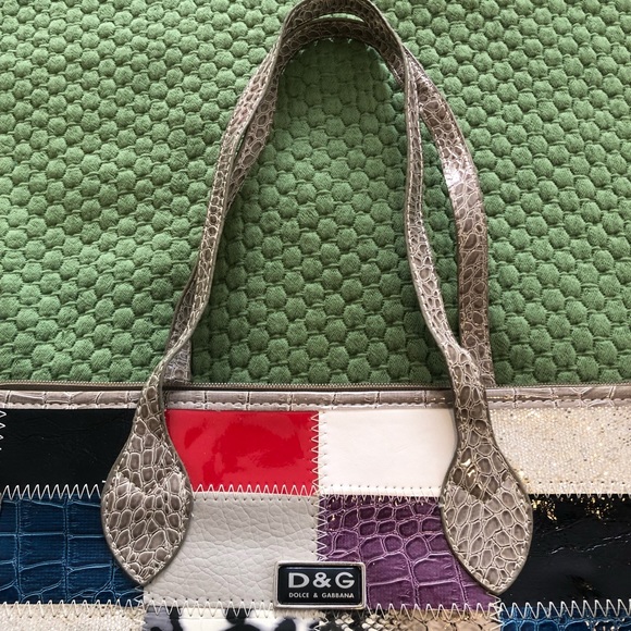 *Imitation* Dolce & Gabbana Large Tote Bag - Picture 2 of 12